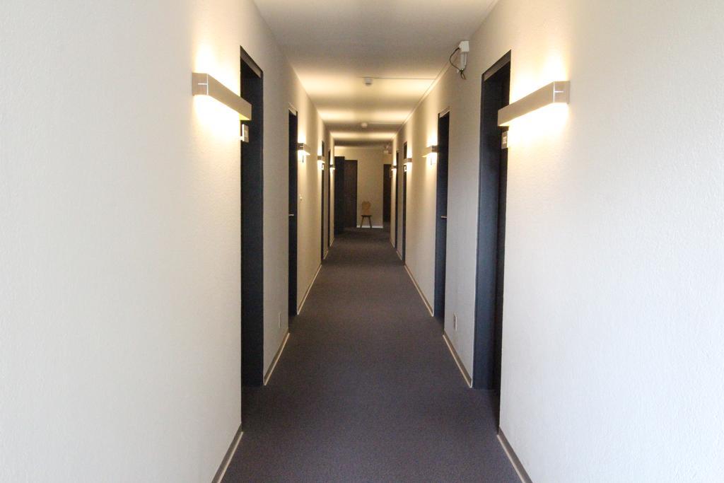 Hotel Des Alpes Φιλμς Εξωτερικό φωτογραφία